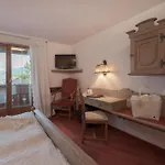 Mittelburg Wellnesshotel オイ・ミッテルベルグ