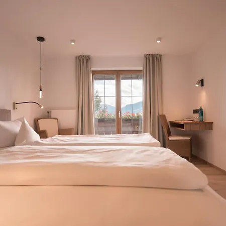 Mittelburg Wellnesshotel 4* Oy-Mittelberg
