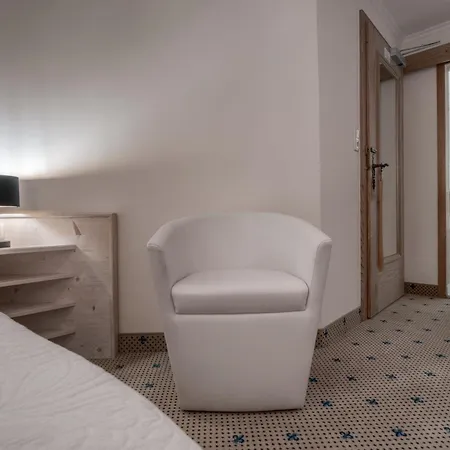 Mittelburg Wellnesshotel 4*