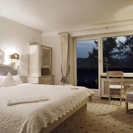 Mittelburg Wellnesshotel 4* Oy-Mittelberg