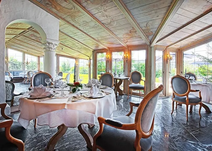 Mittelburg Wellnesshotel Hotel Oy-Mittelberg