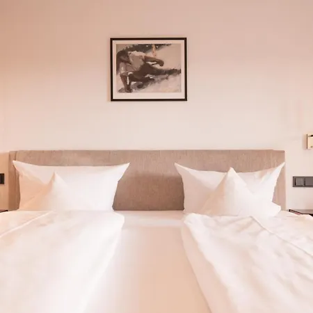 Mittelburg Wellnesshotel Oy-Mittelberg