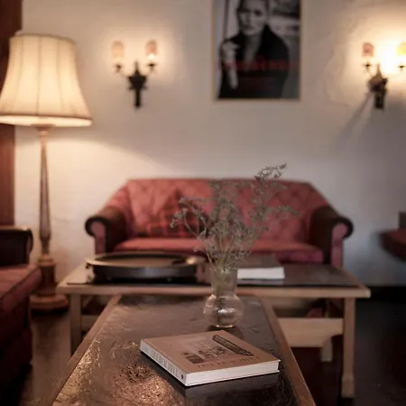 Mittelburg Wellnesshotel Ой-Миттельберг