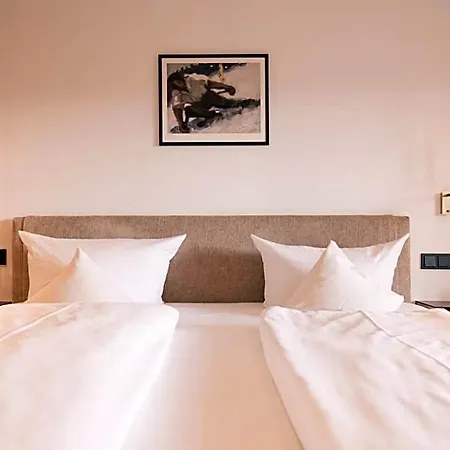 Mittelburg Wellnesshotel Oy-Mittelberg