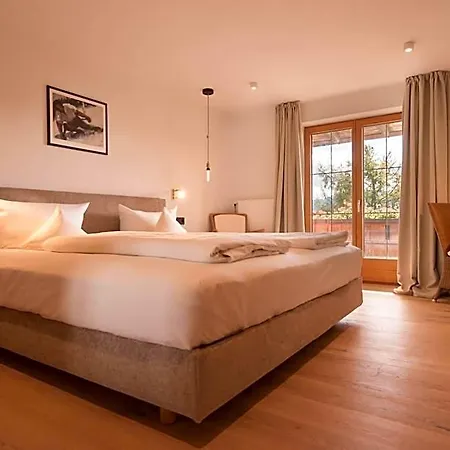 Hotel Mittelburg Wellnesshotel Oy-Mittelberg