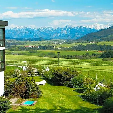 Hotel Mittelburg Wellnesshotel 4*