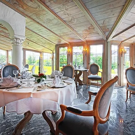 Mittelburg Wellnesshotel Hotell Oy-Mittelberg